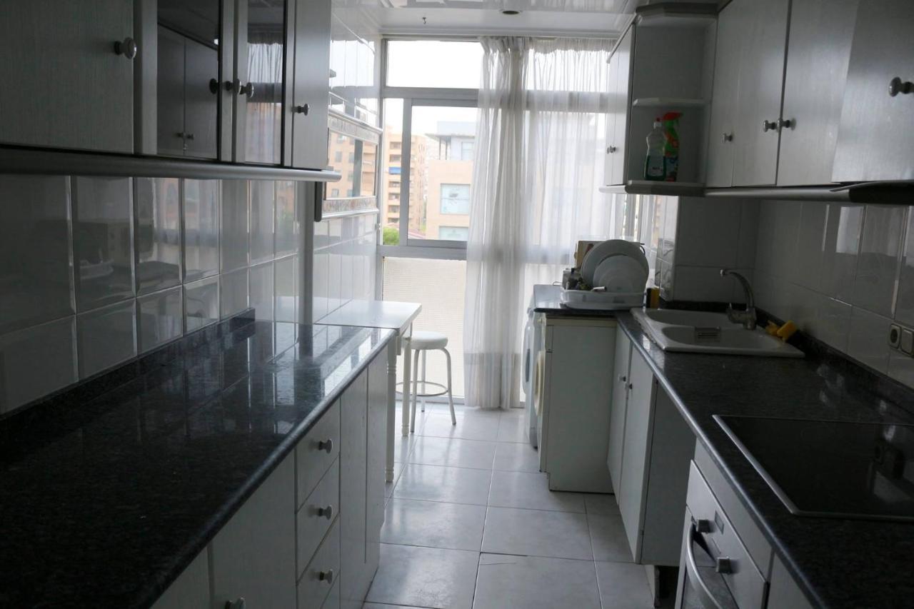 Bigger Flat For Holiday Near Beach Ideal For Familie With Climatisacion Valencia Exterior photo