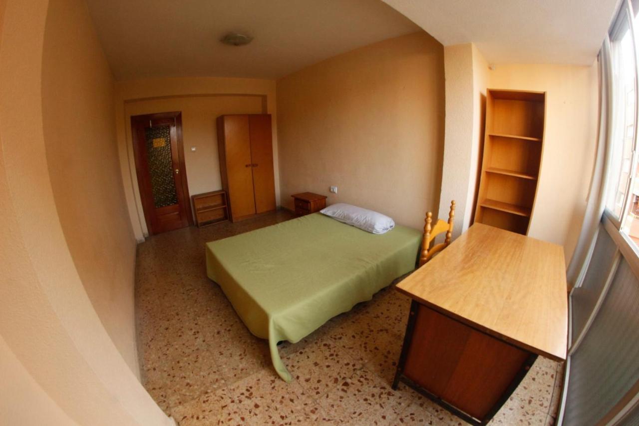 Bigger Flat For Holiday Near Beach Ideal For Familie With Climatisacion Valencia Exterior photo